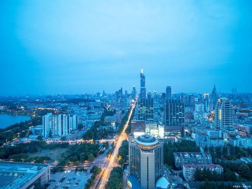 中国五个普通地级市无锡 苏州 南通 佛山 东莞经济对比